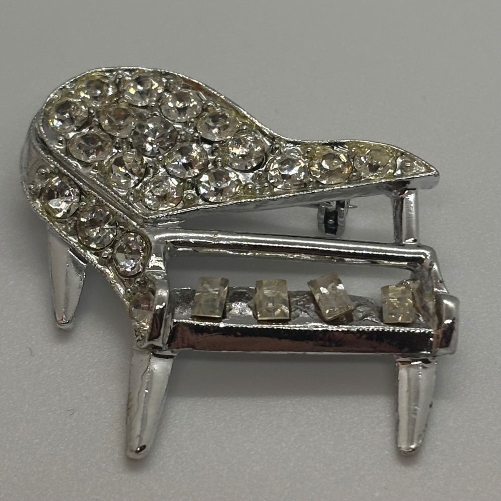 Vintage Piano Brooch Silver Tone Grand Rhinestone‎ Musical Jewelry 4511